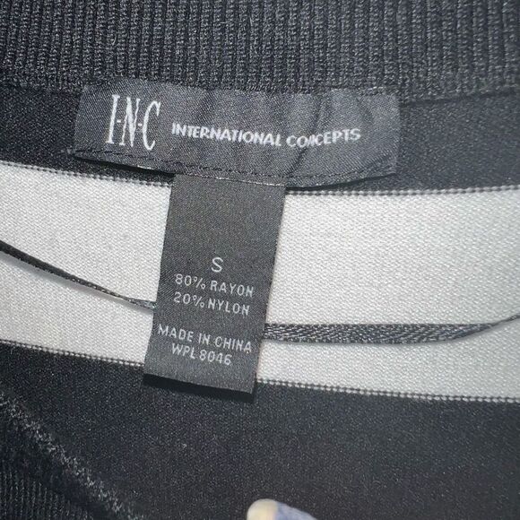 INC International Concepts Zipper Shoulder‎ Striped Sweater - Picture 5 of 7